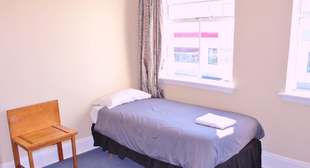 New City Hotel Christchurch Room photo
