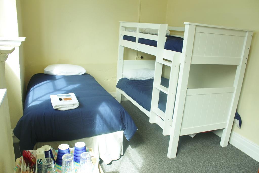 New City Hotel Christchurch Room photo